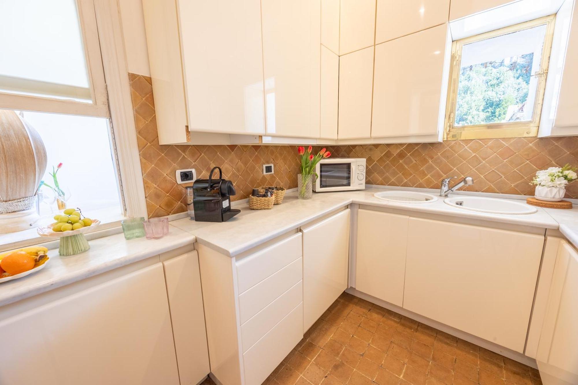 Mb Suites Margutta Рим Экстерьер фото